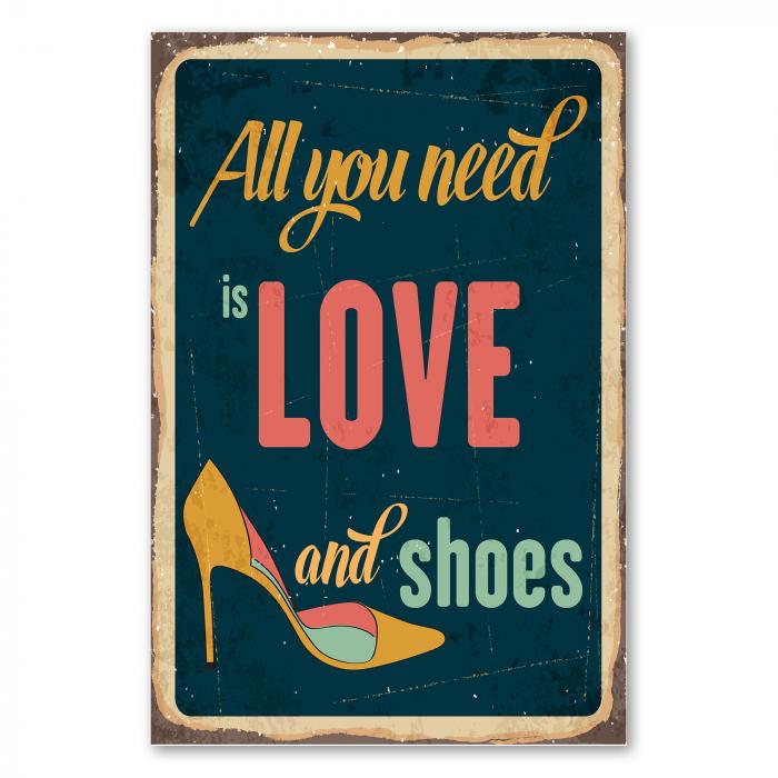 Retro Poster im Used-Look mit dem Spruch "All you need is love and shoes" und einem gelben High Heel.